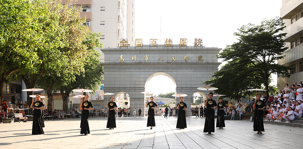 節(jié)目七：旗袍秀1000.jpg